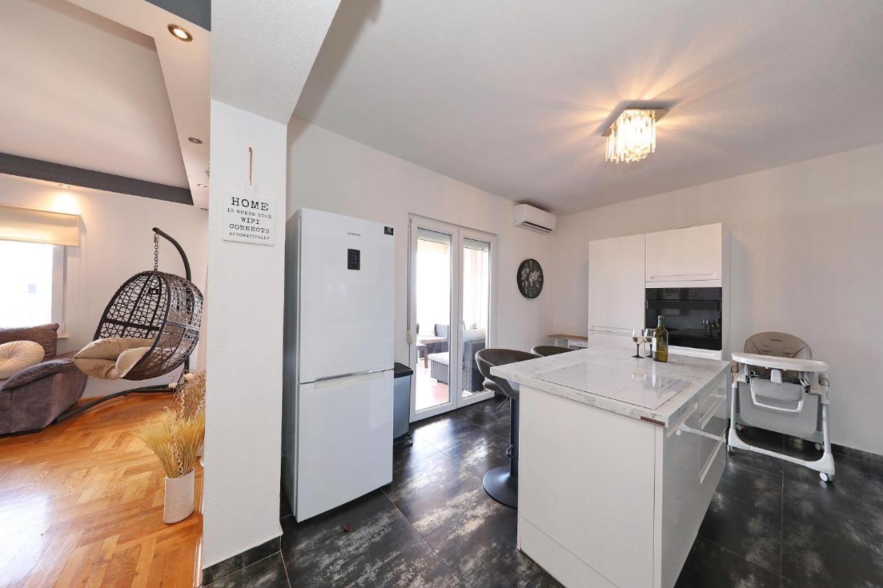 Apartman Nika Sa Jacuzzijem Zadar Extérieur photo